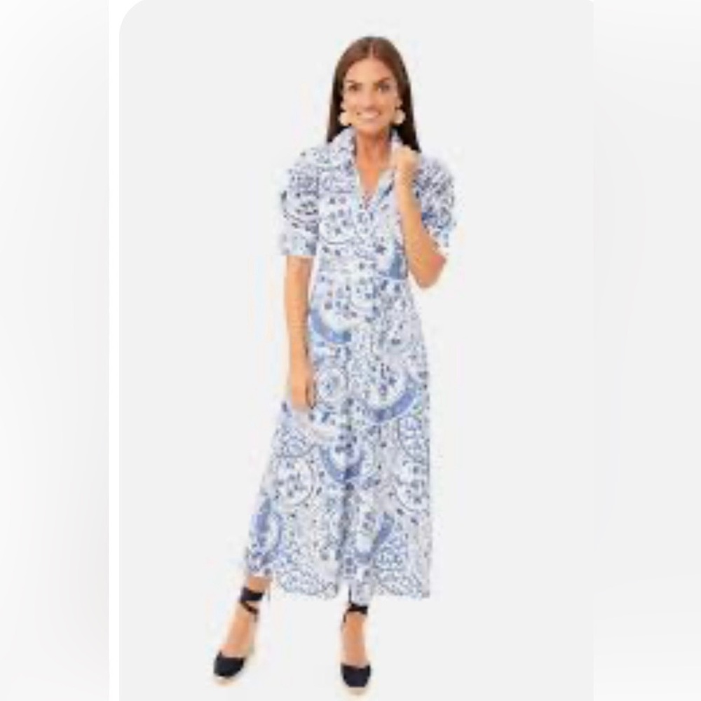 Tunernuck eyelet dress